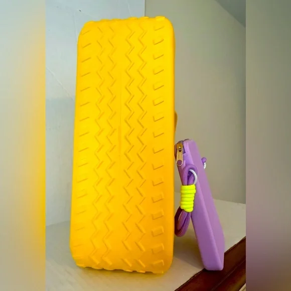 Unbranded Bright Yellow Waterproof Tote with Phone Size Zip Bag - Picture 5 of 6